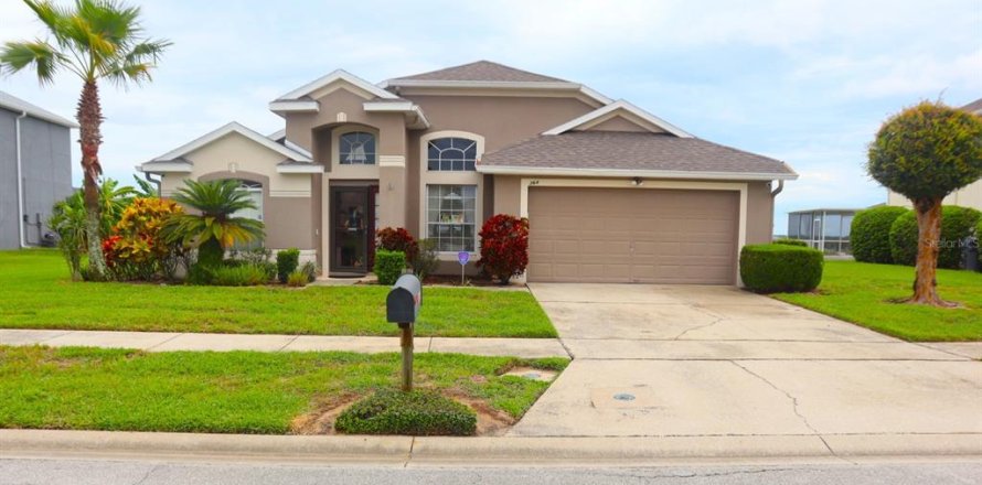 House in Davenport, Florida 4 bedrooms, 208.75 sq.m. № 1906227