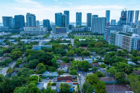 Terreno en venta en Miami, Florida № 1920841 - foto 5