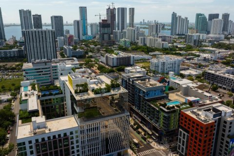 Terreno en venta en Miami, Florida № 1920841 - foto 10