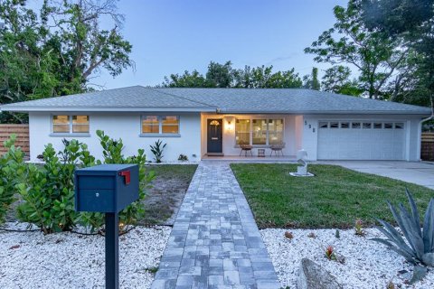 Casa en Sarasota, Florida 3 dormitorios, 165.64 m2 № 2093757