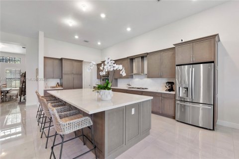 Купить виллу или дом в Паркленд, Флорида 4 спальни, 390.47м2, № 2043395 - фото 14