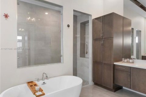 Купить виллу или дом в Паркленд, Флорида 4 спальни, 390.47м2, № 2043395 - фото 23