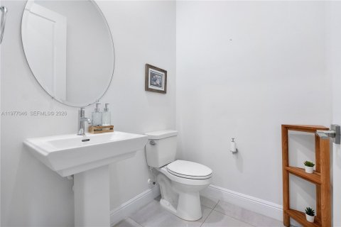 Купить виллу или дом в Паркленд, Флорида 4 спальни, 390.47м2, № 2043395 - фото 28