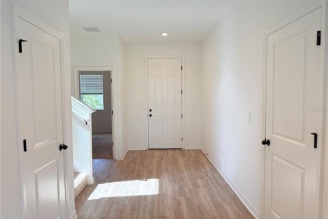 Villa ou maison à louer à Parrish, Floride: 5 chambres, 237.55 m2 № 2092704 - photo 2