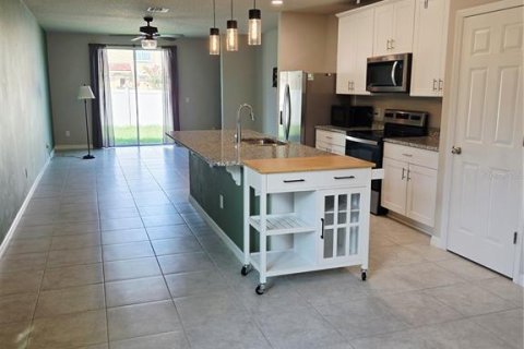 House in Davenport, Florida 3 bedrooms, 137.87 sq.m. № 1792021 - photo 6