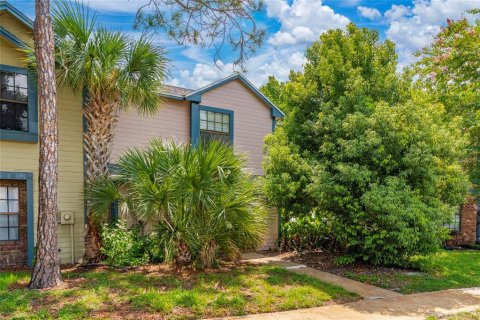 Touwnhouse à Casselberry, Floride 2 chambres, 115.01 m2 № 2289761