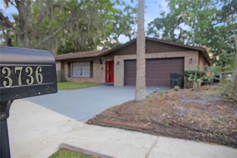 House in Port Orange, Florida 3 bedrooms, 226.87 sq.m. № 1679596 - photo 12