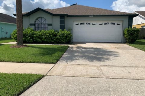 Casa en alquiler en Kissimmee, Florida, 2 dormitorios, 123.56 m2 № 1912919 - foto 1
