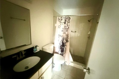 Casa en alquiler en Kissimmee, Florida, 2 dormitorios, 123.56 m2 № 1912919 - foto 9