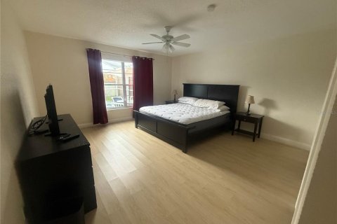 Casa en alquiler en Kissimmee, Florida, 2 dormitorios, 123.56 m2 № 1912919 - foto 6