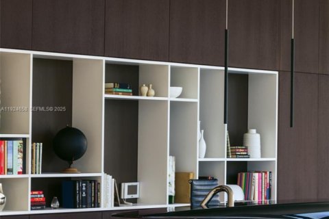 Copropriété à vendre à Miami, Floride: 1 chambre, 63.08 m2 № 1982976 - photo 23