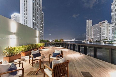 Copropriété à vendre à Miami, Floride: 1 chambre, 63.08 m2 № 1982976 - photo 20