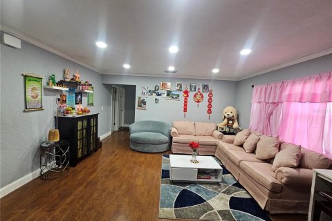 House in Bradenton, Florida 3 bedrooms, 131.64 sq.m. № 2097022 - photo 6