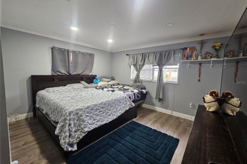 House in Bradenton, Florida 3 bedrooms, 131.64 sq.m. № 2097022 - photo 10