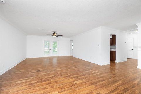 House in Punta Gorda, Florida 3 bedrooms, 168.62 sq.m. № 1839069 - photo 9