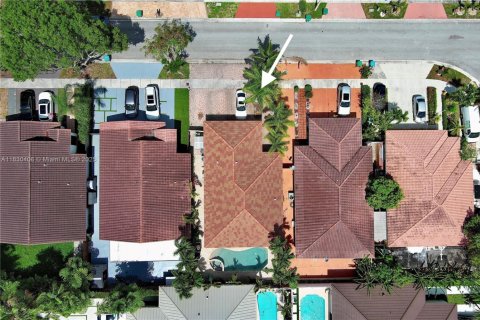 Casa en venta en Miami, Florida, 3 dormitorios, 154.59 m2 № 1806304 - foto 24