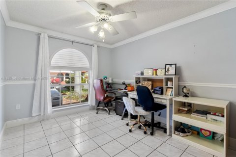 Casa en venta en Miami, Florida, 3 dormitorios, 154.59 m2 № 1806304 - foto 15
