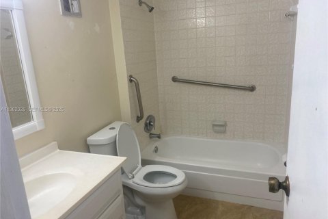 Copropriété à louer à Margate, Floride: 1 chambre, 68.56 m2 № 2024704 - photo 13