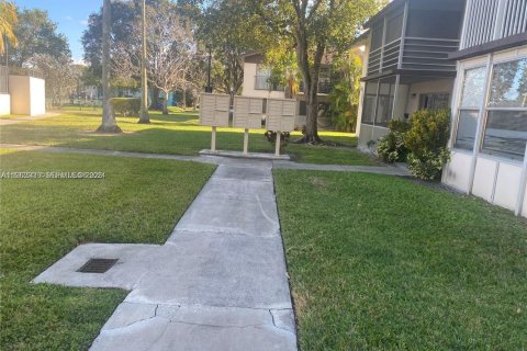 Condo à Margate, Floride, 1 chambre  № 2024704