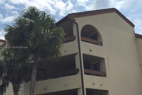 Снять в аренду кондоминиум в Майами, Флорида 2 спальни, 111.48м2, № 2003526 - фото 15