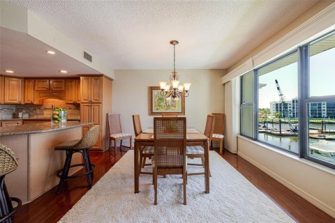 Condominio en venta en Punta Gorda, Florida, 2 dormitorios, 152.36 m2 № 2093176 - foto 13