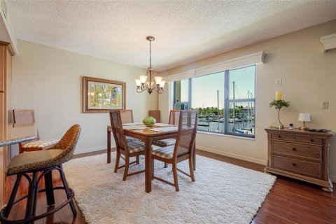 Condominio en venta en Punta Gorda, Florida, 2 dormitorios, 152.36 m2 № 2093176 - foto 14