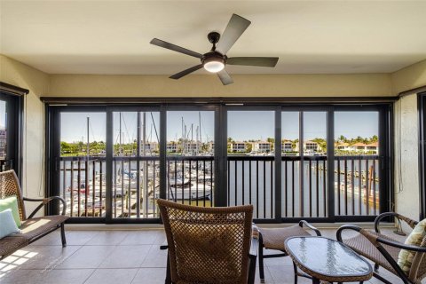 Condominio en venta en Punta Gorda, Florida, 2 dormitorios, 152.36 m2 № 2093176 - foto 4