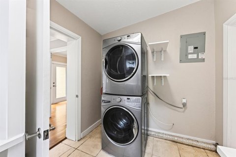 Villa ou maison à vendre à Orlando, Floride: 4 chambres, 196.58 m2 № 2356574 - photo 28