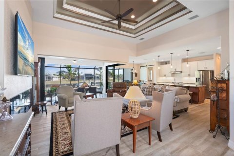 Villa ou maison à vendre à Port Charlotte, Floride: 3 chambres, 193.42 m2 № 1635795 - photo 15