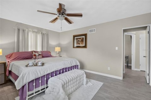 Villa ou maison à vendre à Winter Haven, Floride: 4 chambres, 184.41 m2 № 2408920 - photo 26