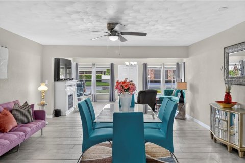 Villa ou maison à vendre à Winter Haven, Floride: 4 chambres, 184.41 m2 № 2408920 - photo 13