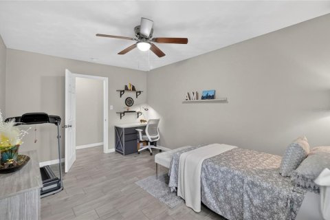 Villa ou maison à vendre à Winter Haven, Floride: 4 chambres, 184.41 m2 № 2408920 - photo 30