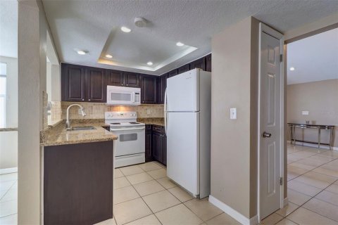 Casa en venta en New Port Richey, Florida, 2 dormitorios, 136.01 m2 № 257823 - foto 10