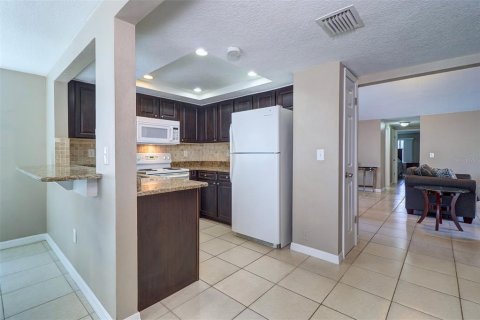 Casa en venta en New Port Richey, Florida, 2 dormitorios, 136.01 m2 № 257823 - foto 9