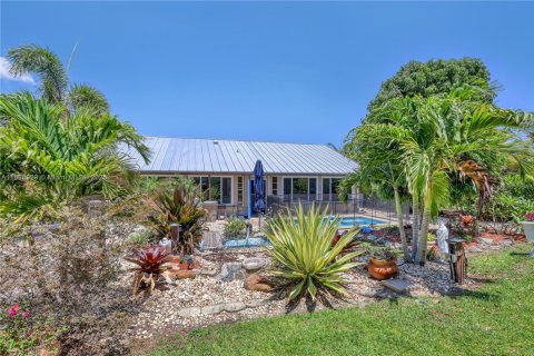 Casa en venta en Stuart, Florida, 3 dormitorios, 174.84 m2 № 1676450 - foto 10