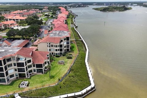 Condo in New Smyrna Beach, Florida, 3 bedrooms  № 1675572 - photo 29