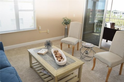 Condo in New Smyrna Beach, Florida, 3 bedrooms  № 1675572 - photo 6