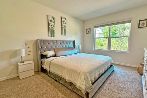 Casa en venta en Deltona, Florida, 4 dormitorios, 170.57 m2 № 1806727 - foto 10