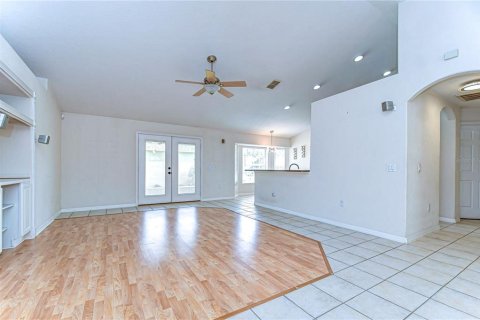 Casa en venta en Lakeland, Florida, 3 dormitorios, 164.25 m2 № 1592702 - foto 13