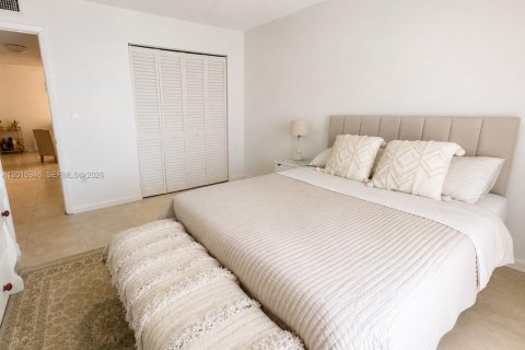 Copropriété à louer à Miami Beach, Floride: 1 chambre, 56.67 m2 № 2085264 - photo 7