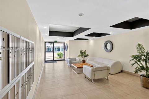 Copropriété à louer à Miami Beach, Floride: 1 chambre, 56.67 m2 № 2085264 - photo 15