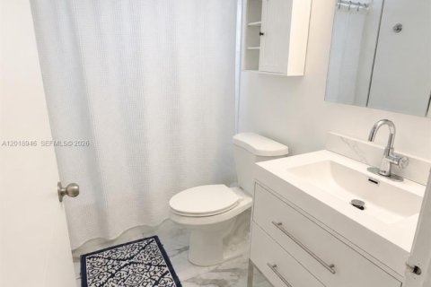 Copropriété à louer à Miami Beach, Floride: 1 chambre, 56.67 m2 № 2085264 - photo 8