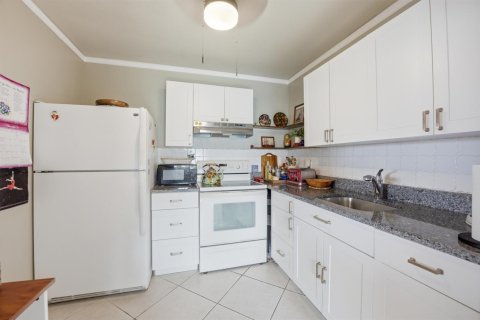 Купить кондоминиум в Делрей-Бич, Флорида 4 комнаты, 67.45м2, № 2177494 - фото 12