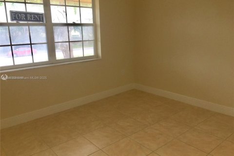 Condominio en venta en Miami, Florida, 2 dormitorios, 92.9 m2 № 1844215 - foto 6