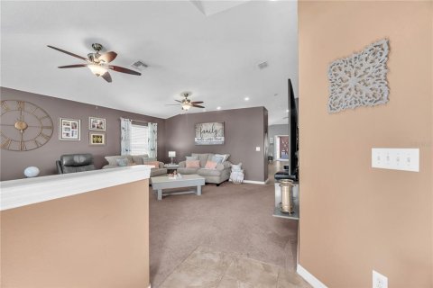 House in Wimauma, Florida 3 bedrooms, 193.42 sq.m. № 2157279 - photo 4
