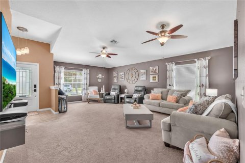 House in Wimauma, Florida 3 bedrooms, 193.42 sq.m. № 2157279 - photo 5