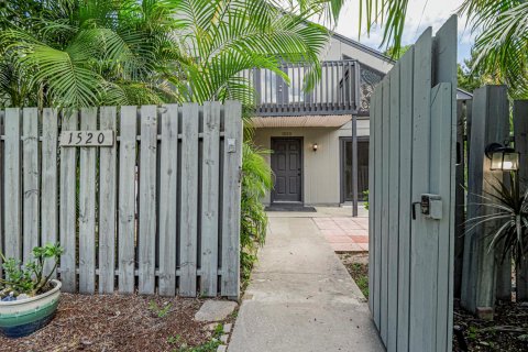 Casa en venta en Vero Beach, Florida, 3 dormitorios, 133.78 m2 № 2392702 - foto 11