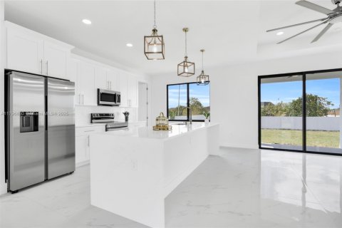 House in Lehigh Acres, Florida 3 bedrooms № 1737614 - photo 16