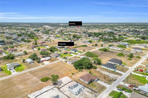 House in Lehigh Acres, Florida 3 bedrooms № 1737614 - photo 4