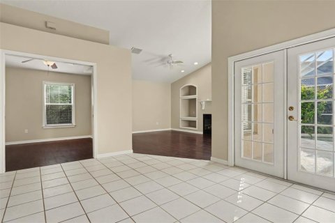 Villa ou maison à vendre à Oviedo, Floride: 4 chambres, 155.98 m2 № 2436766 - photo 9